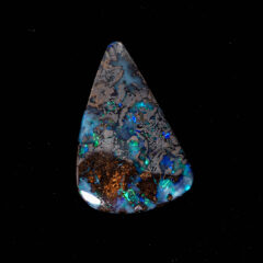 NEW!ボルダーオパールの画像を更新しました！