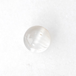 【白銀に輝く針とキャッツが美しい】トパーズキャッツアイ  3.52ct