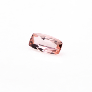 【美しいオレンジピンクの宝石】インペリアルトパーズ 0.8ct