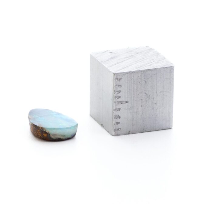 あふれるブルーの光が魅力】ボルダーオパール 1.35ct | まるむ商会