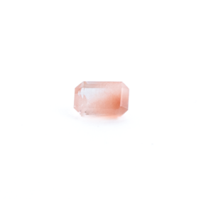 【優しい色合いが麗しい石】アンフィボールインクォーツ 0.7ct