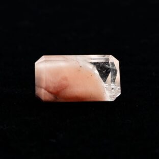 【優しい色合いが麗しい石】アンフィボールインクォーツ 3.94ct