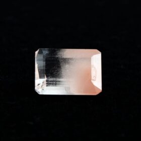 【優しい色合いが麗しい石】アンフィボールインクォーツ 3.83ct