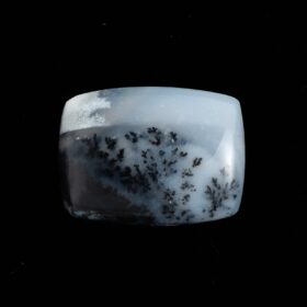 【雪景色をもつコモンオパール】デンドリティックオパール 6.36ct