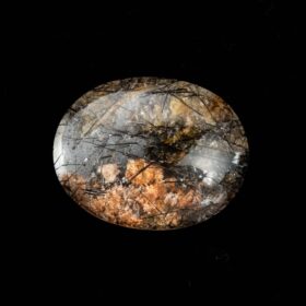 嵐の結晶｜ガーデンクォーツ 24.7ct ～漆黒の針がアクセントの一点物ルース～