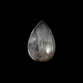 冴えわたる透明感と白銀の針｜【希少】プラチナルチルクォーツ（ペアシェイプ）6.35ct